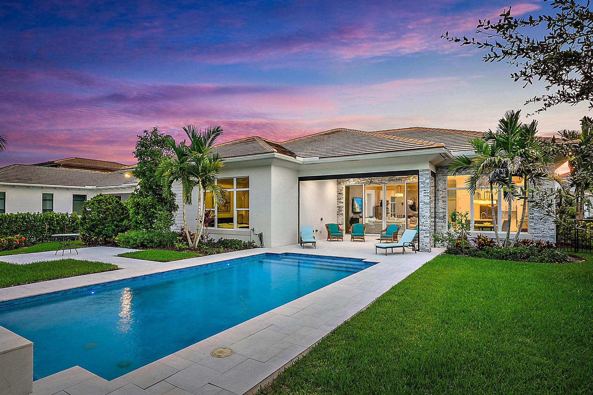 9216 Coral Isles Cir-38